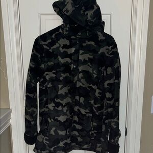 Ladies Cuddl Duds Camouflage Hooded Jacket